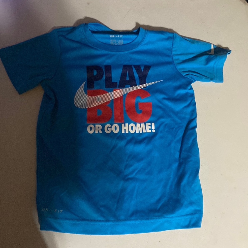 Boy Nike shirt